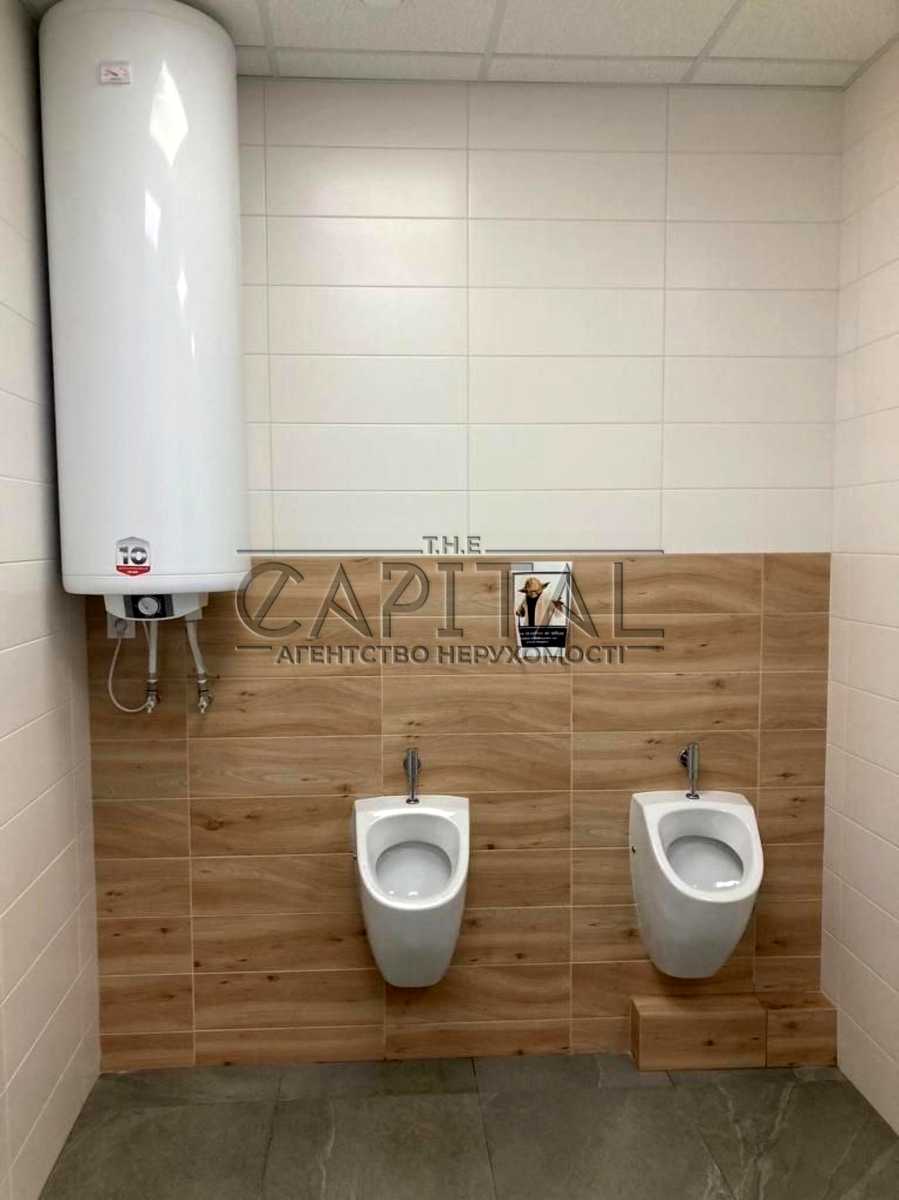 1879826625073530