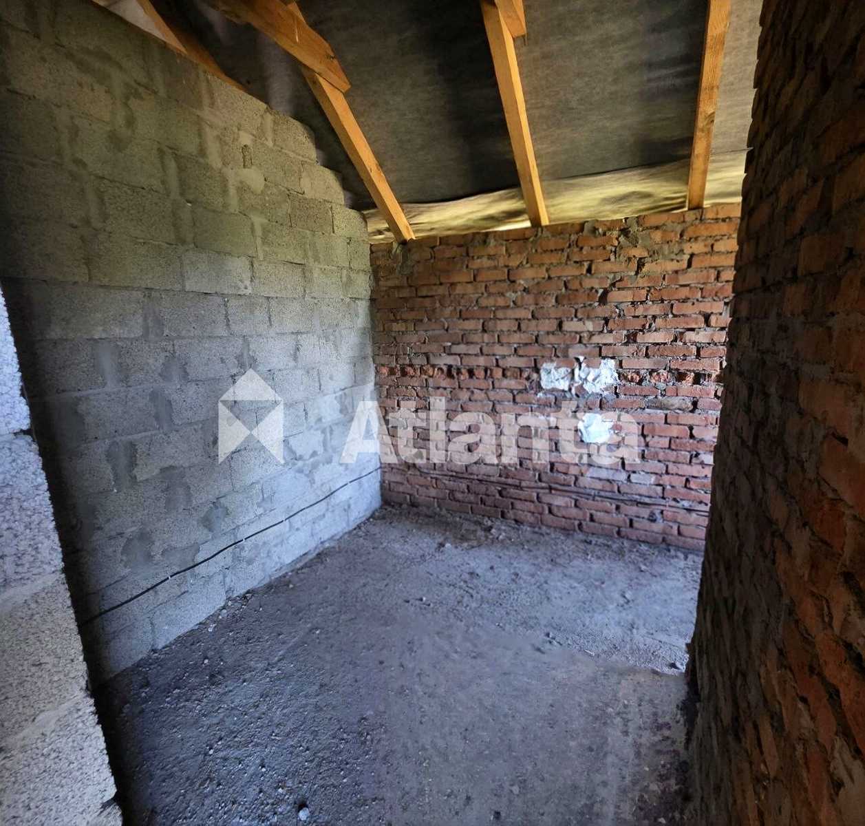 1879826663539309