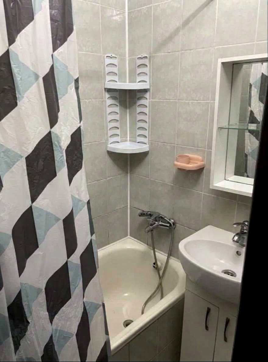 1879827049227734
