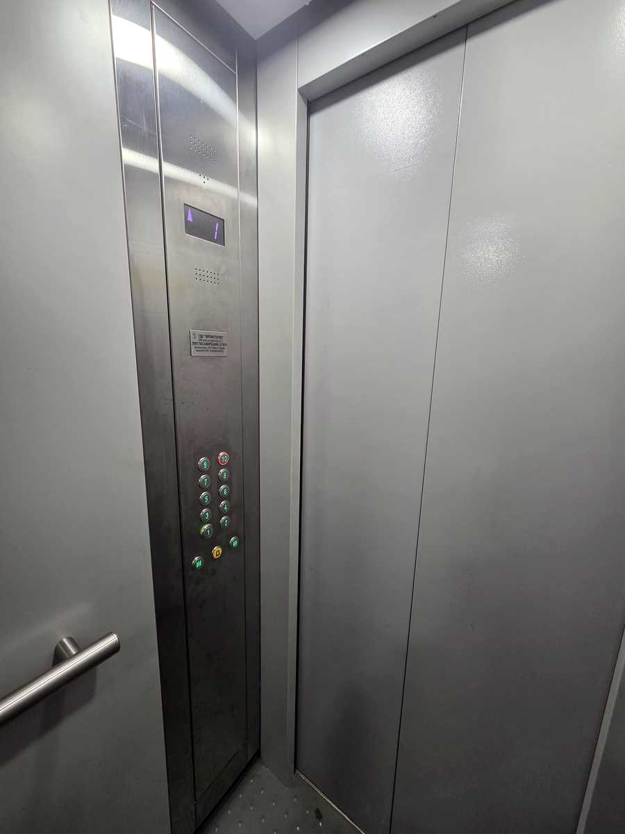 1879827318927720