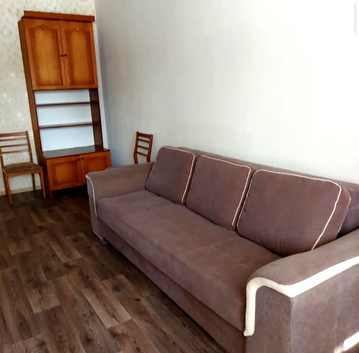1879827946241810