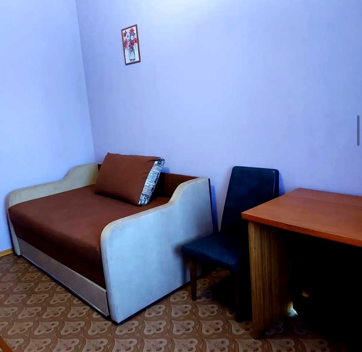 1879827948053088