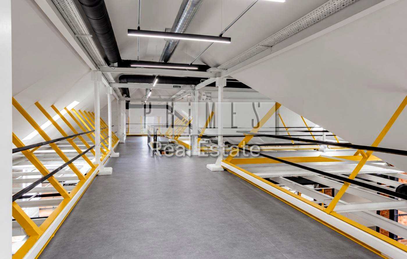 1879827970411413