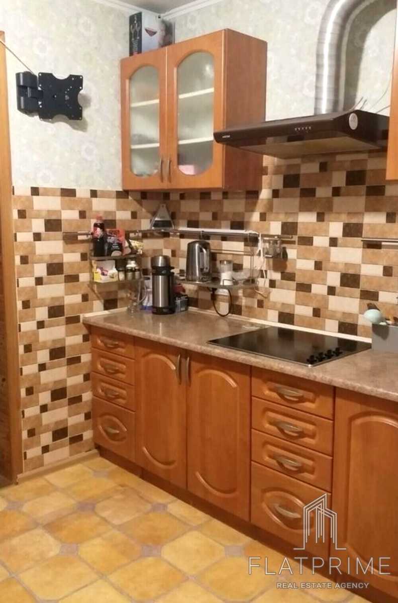 1879828050721641