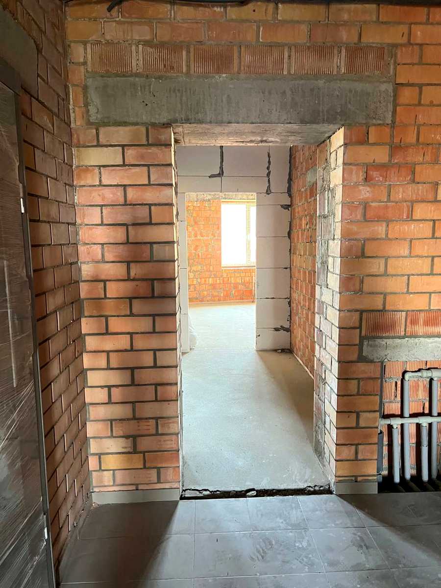 1879828497323523