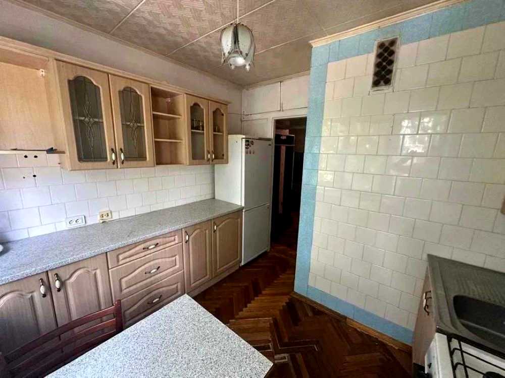 1879829641305729