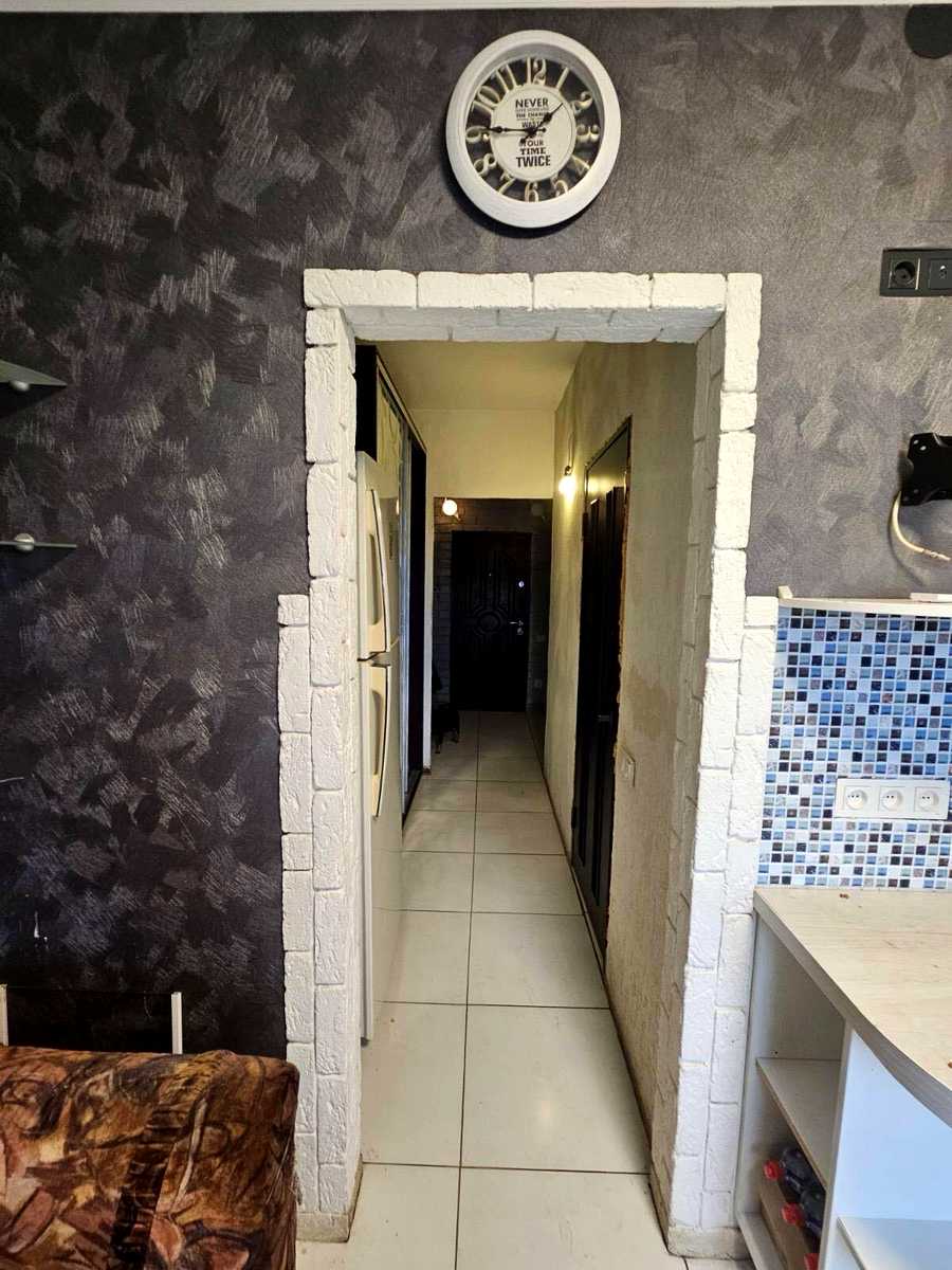 1879831621408811