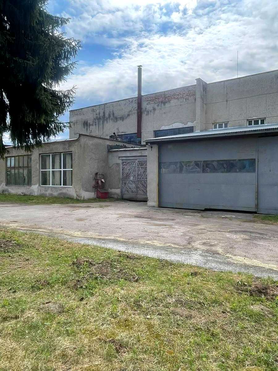 1879832009541117