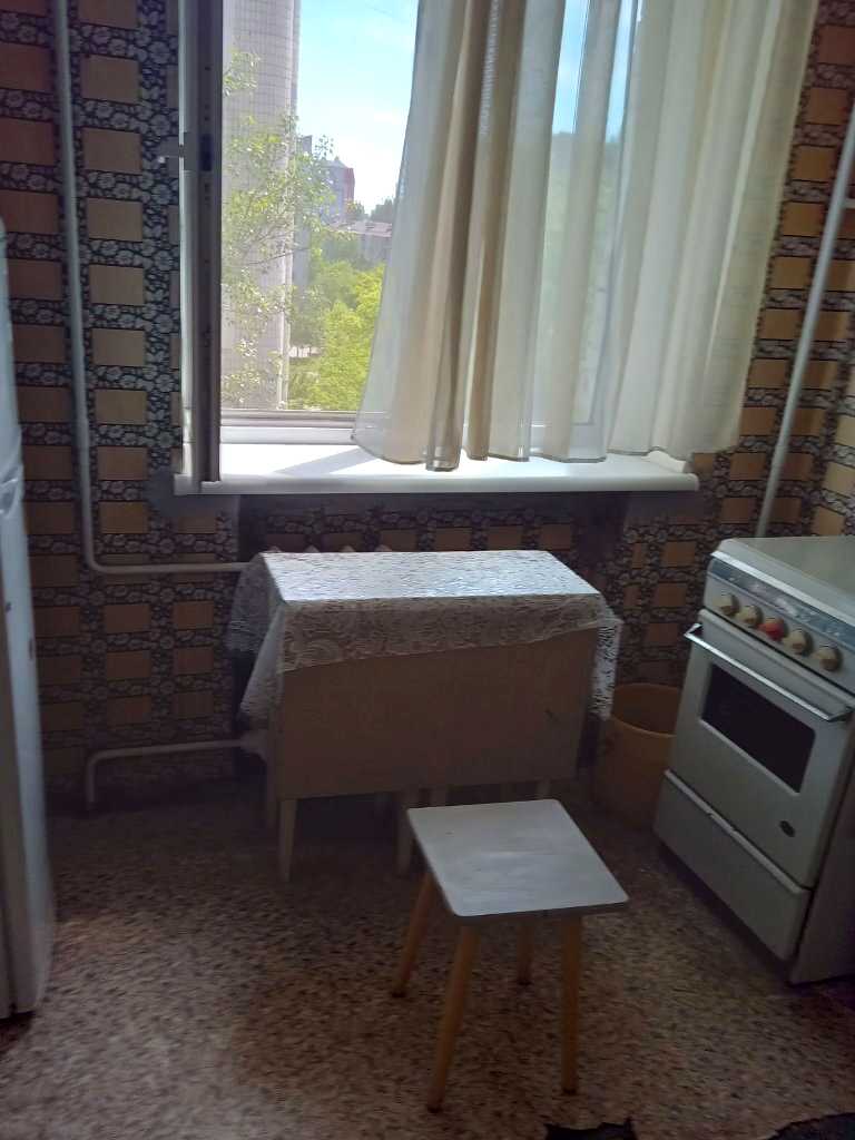 1879832363606081
