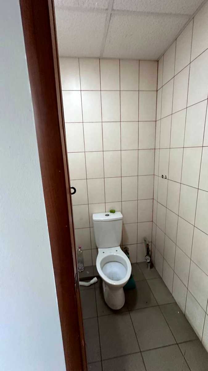 1879833197006844