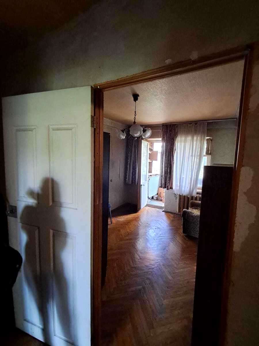 1879834319384381