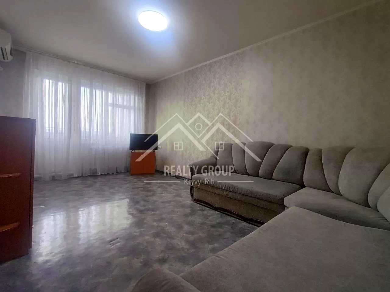 1879834815600574