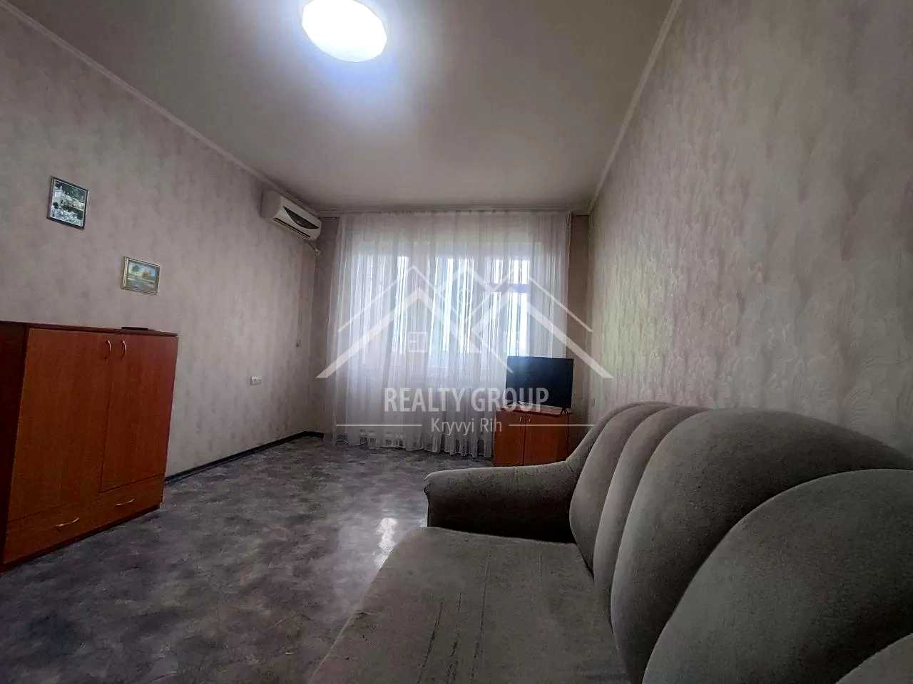 1879834815615417