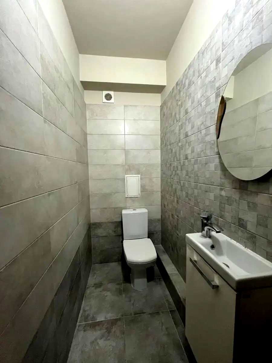 1879834939926322