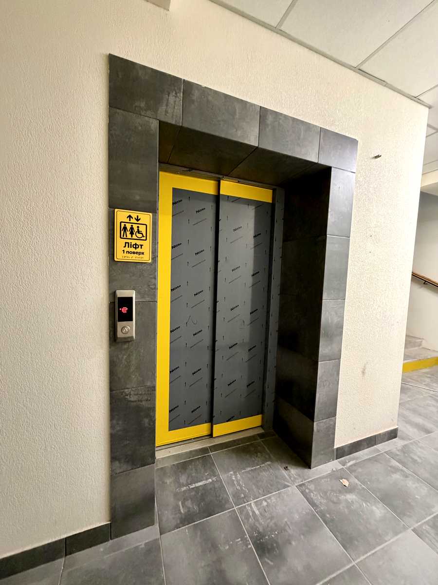 1879835534264103