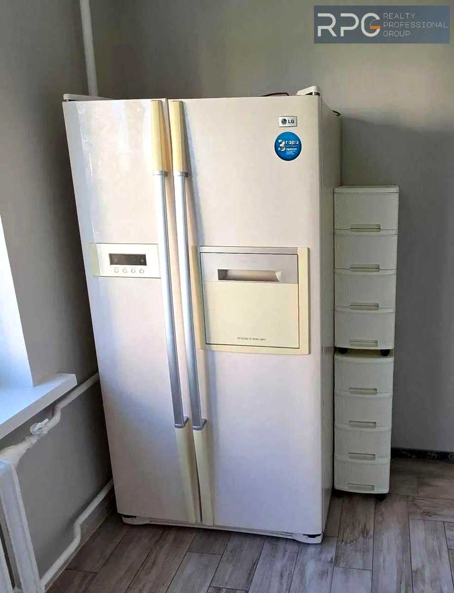 1879835560387385