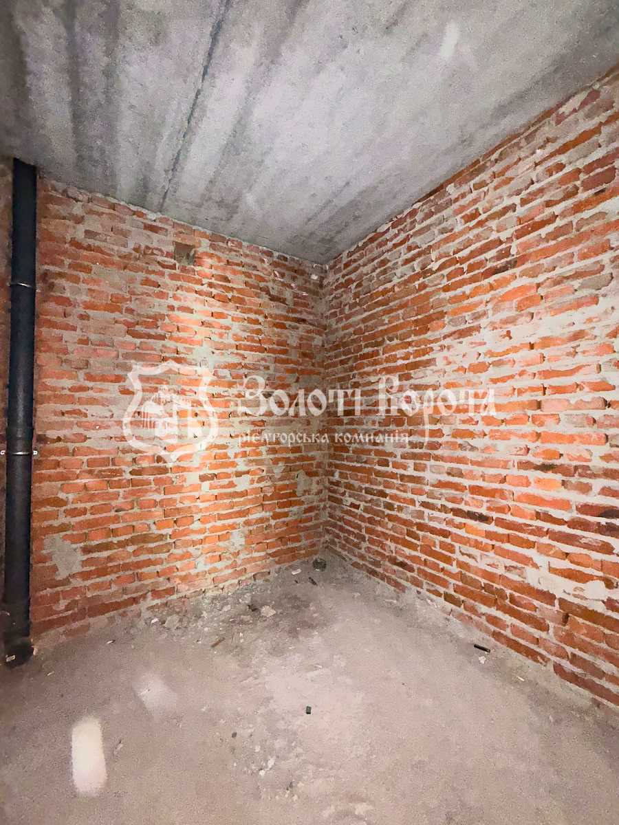 1879835599521745