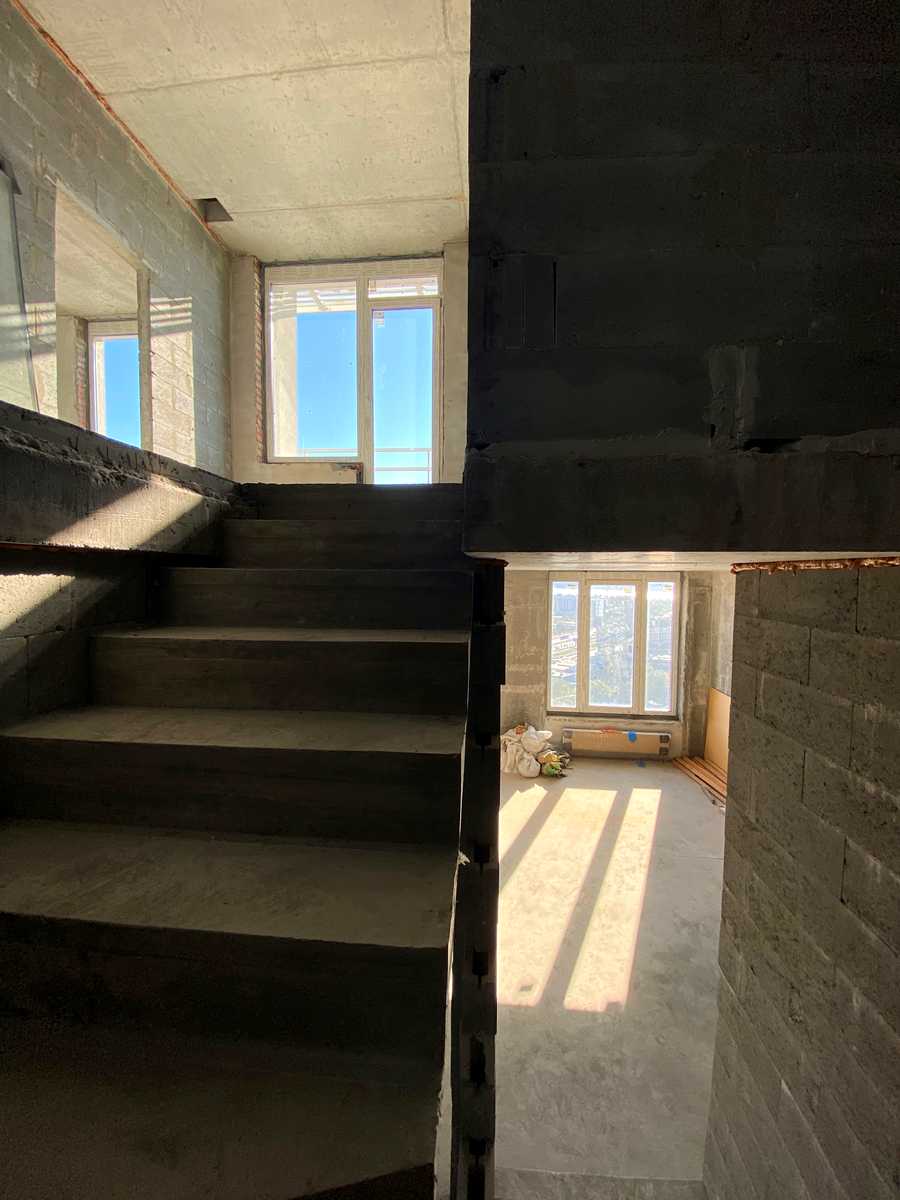 1879836174898456
