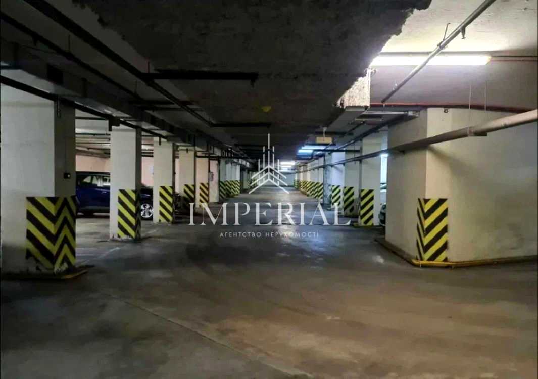 1879837896972977