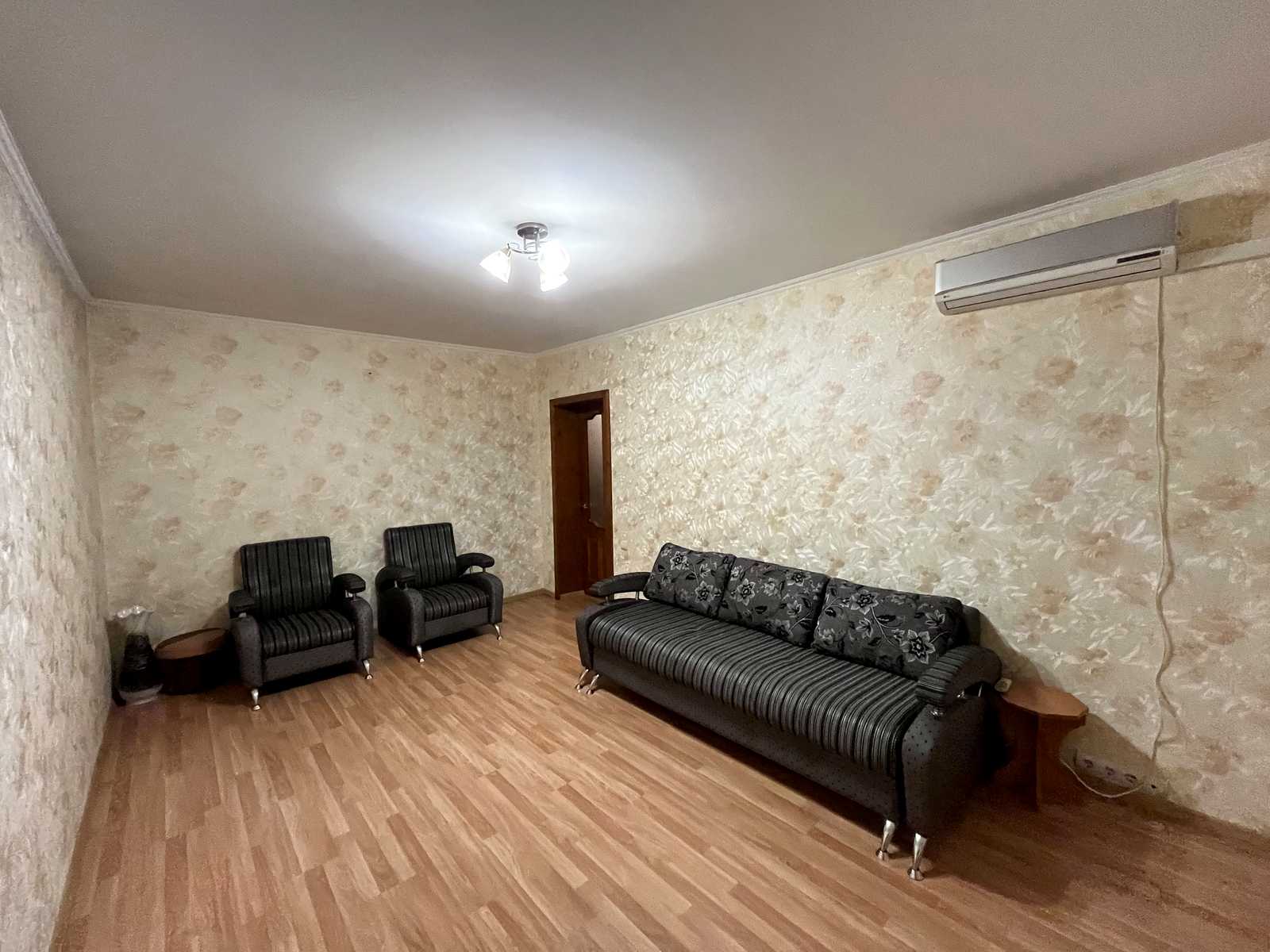 1879840454575929