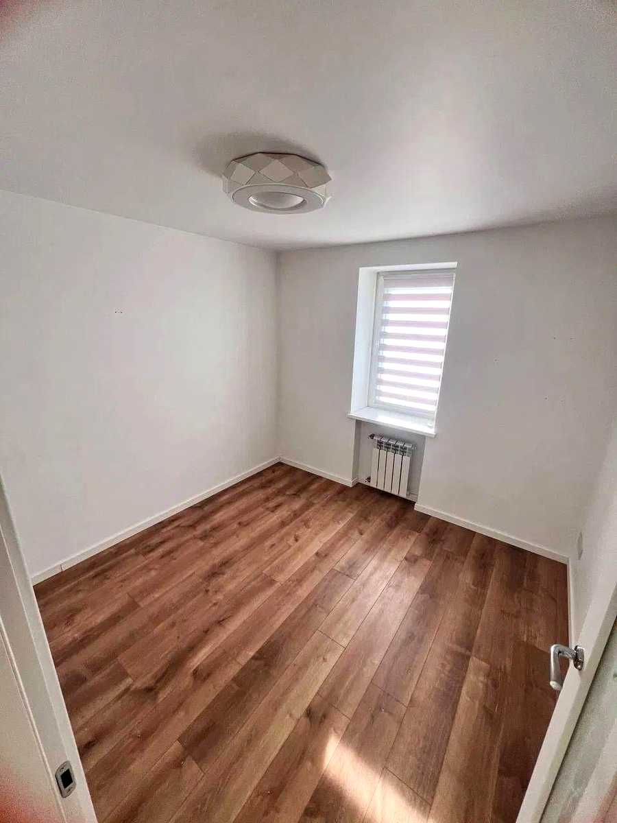 1879840718427236