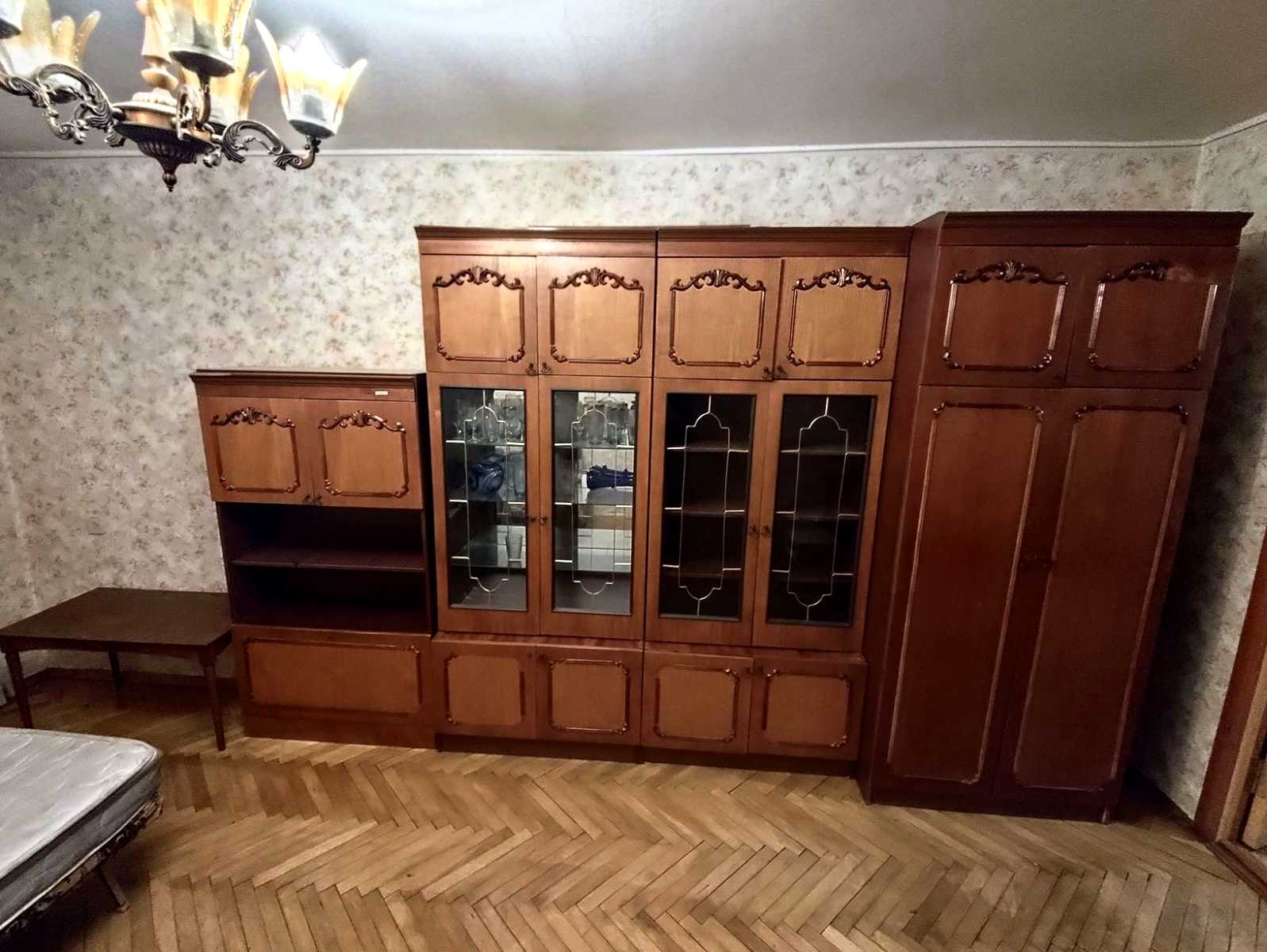 1879840805096233