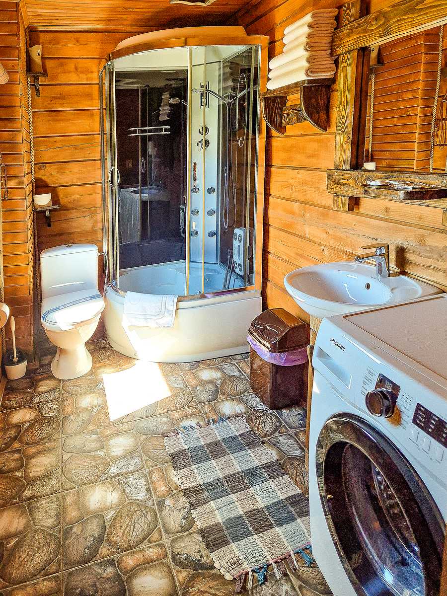 1879841725729595