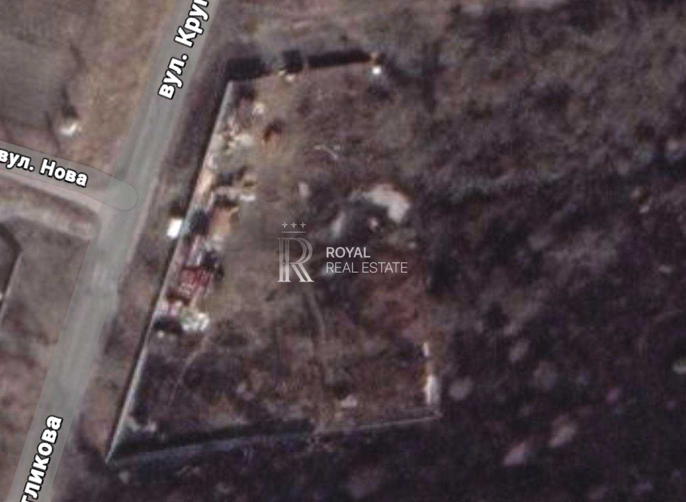 1879841892645088