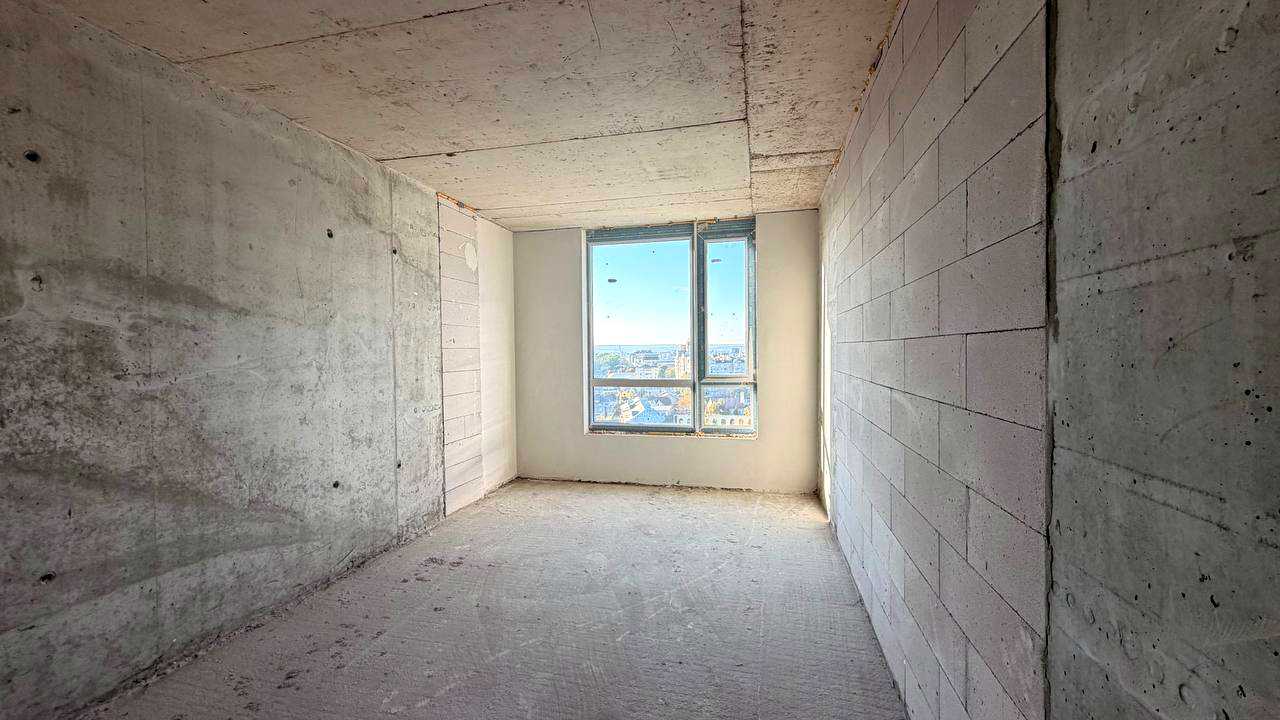 1879842499744006