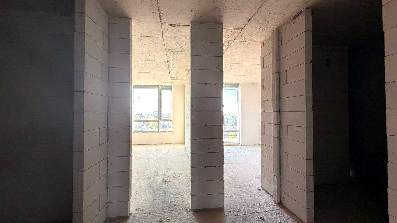 1879842499873395