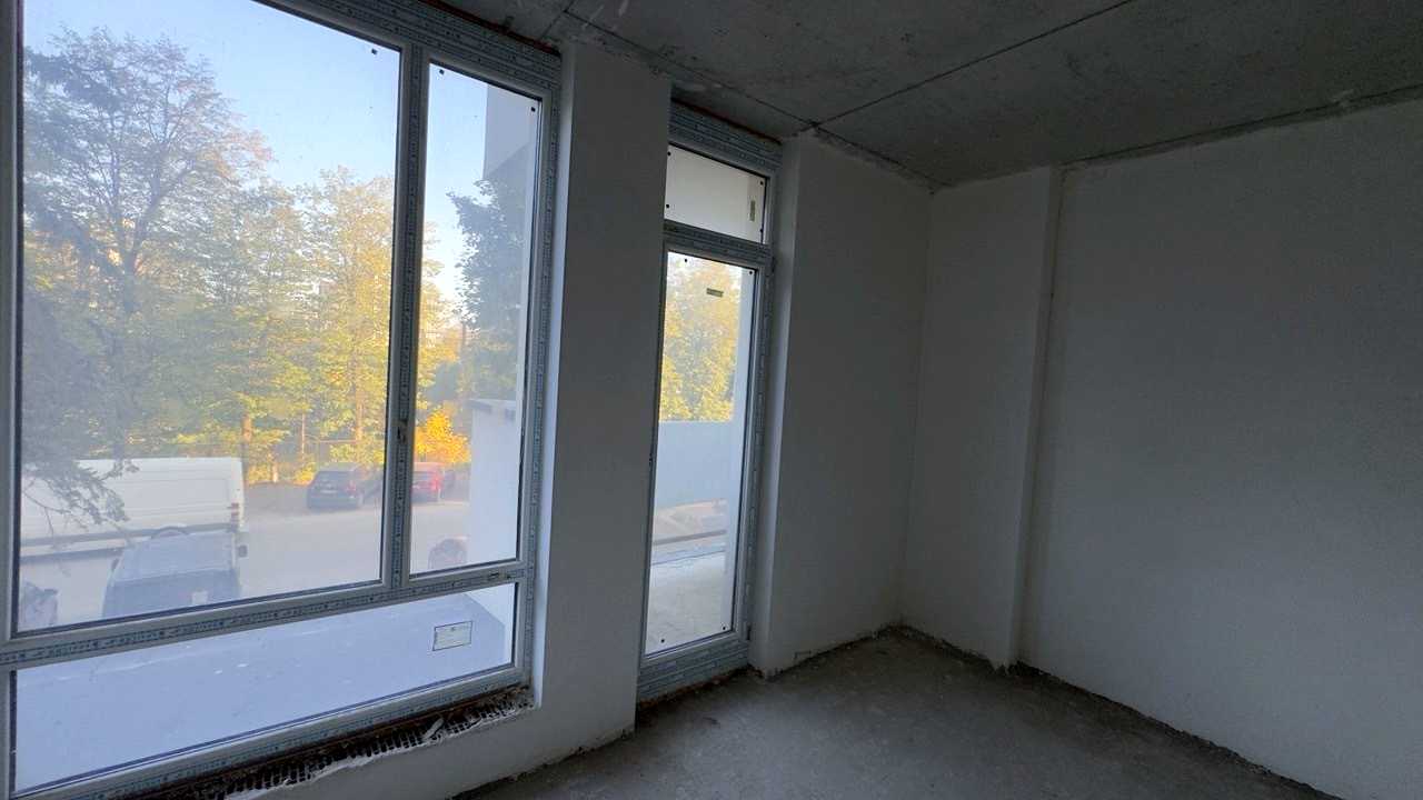 1879842698604476