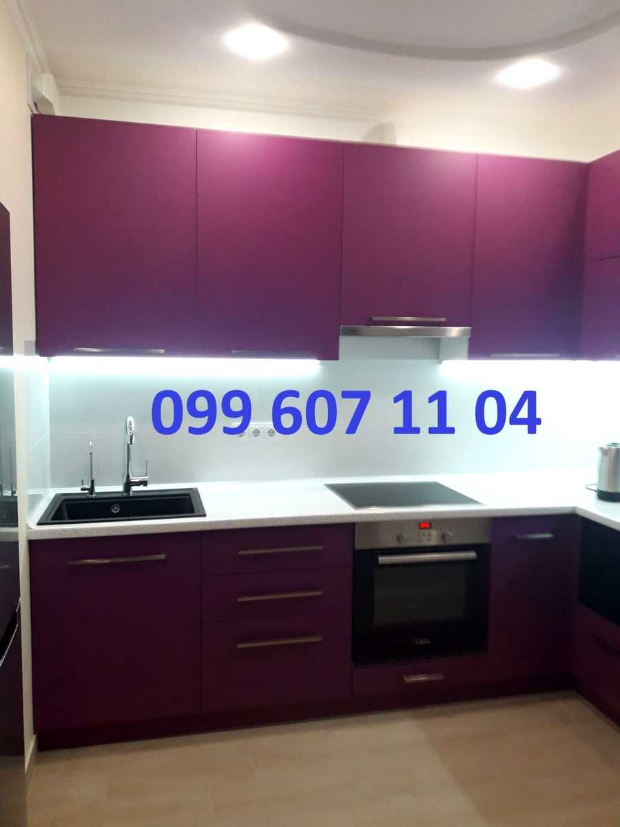 1879843093715016