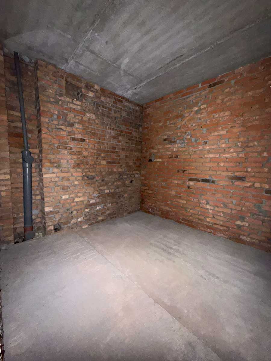 1879843298092445