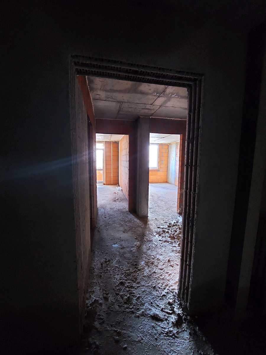 1879843511323150