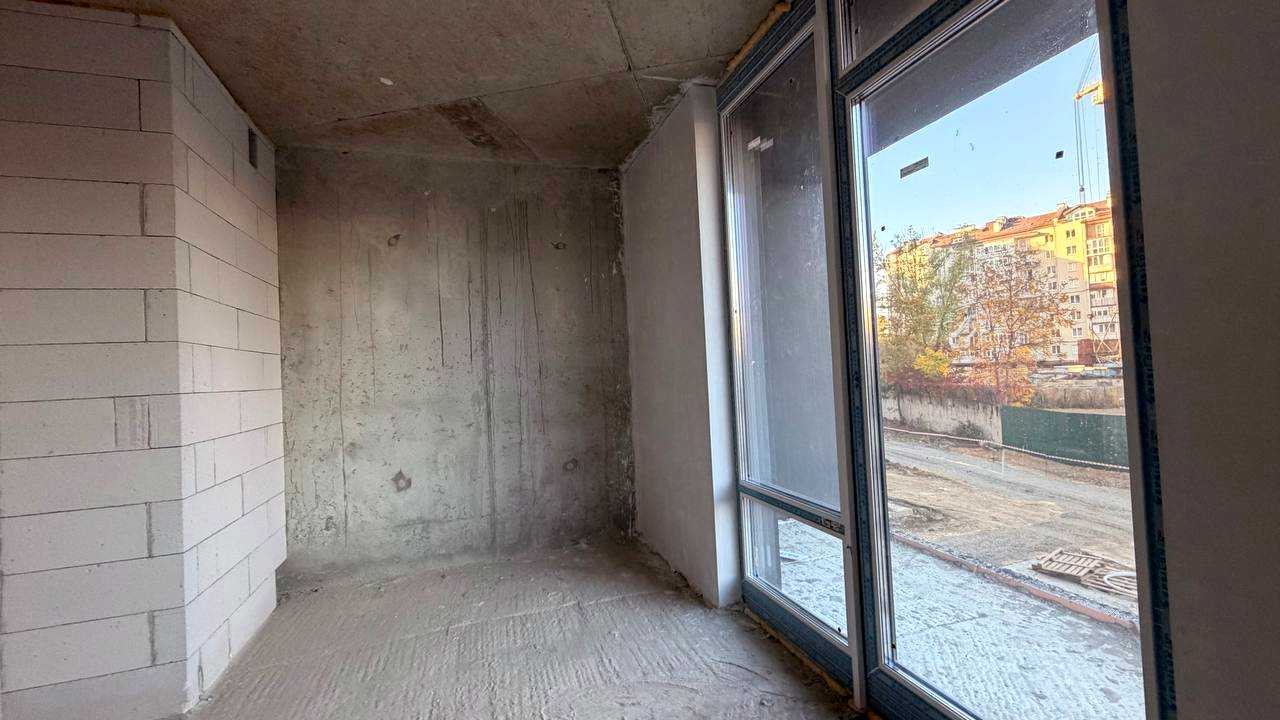 1879843575786044