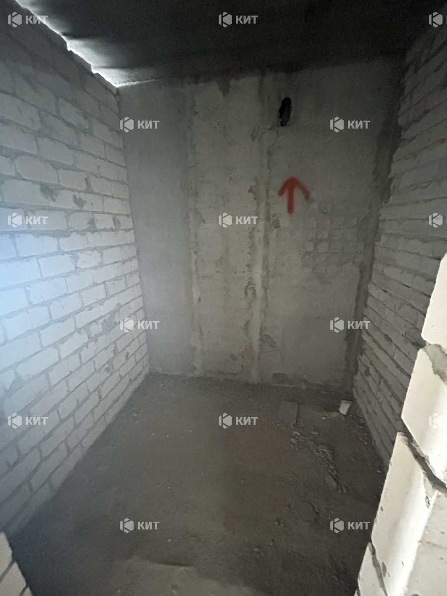 1879843989408505