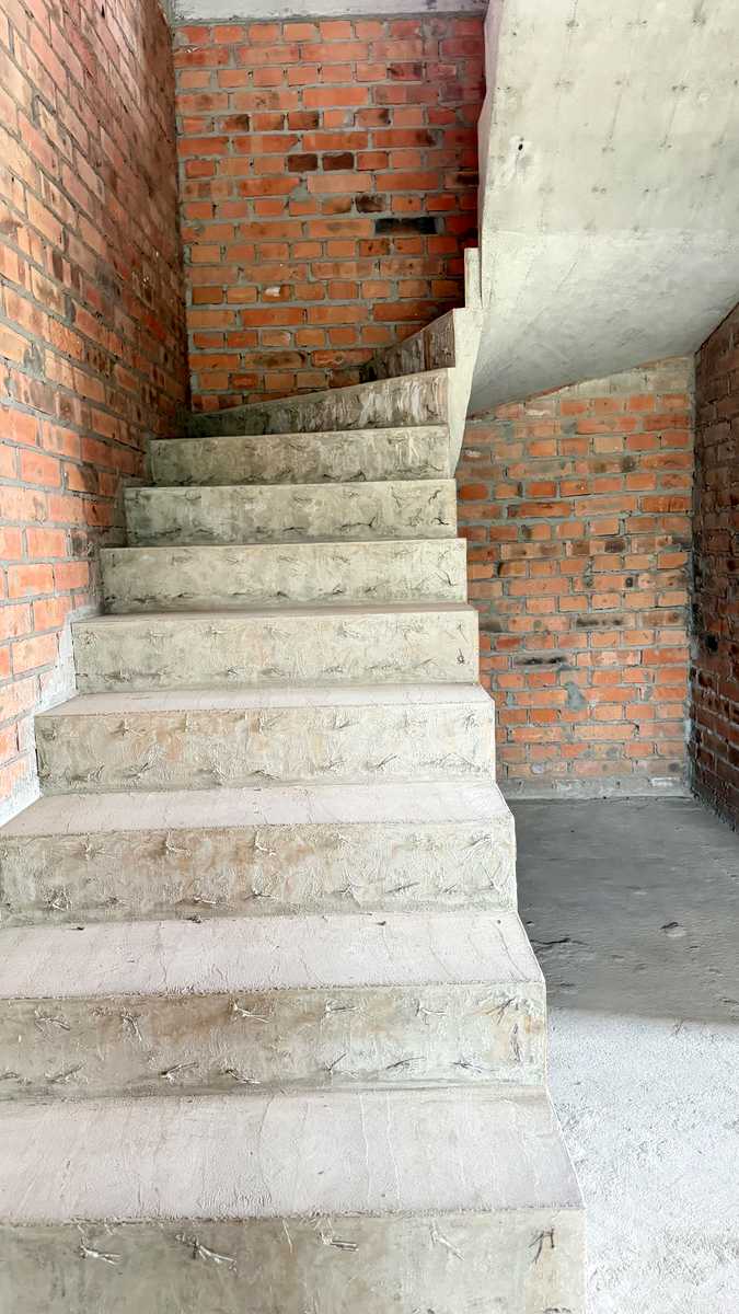 1879844298005141