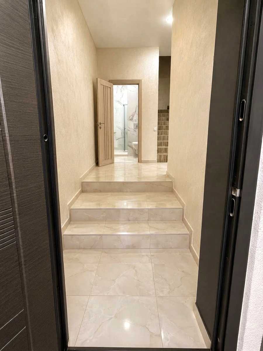1879844579198247