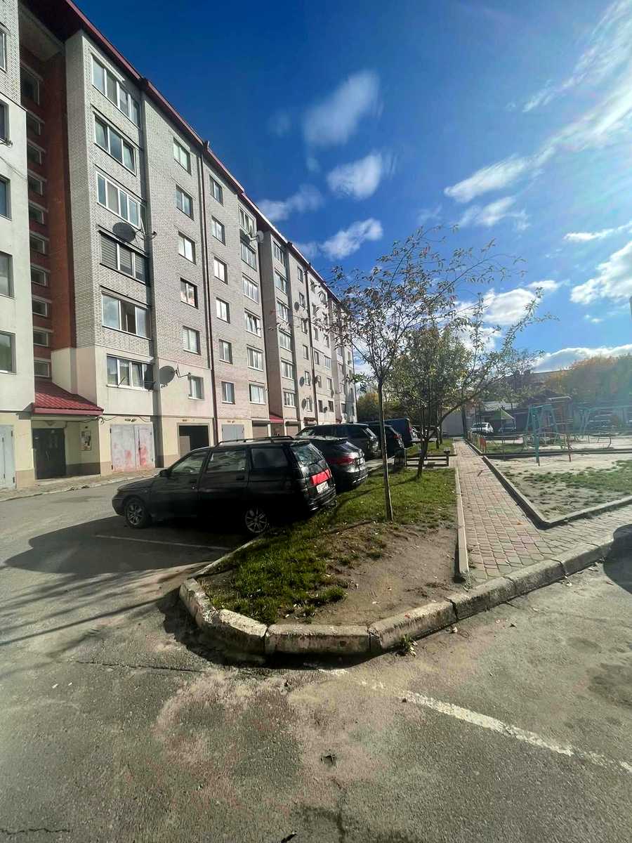 1879844827733981