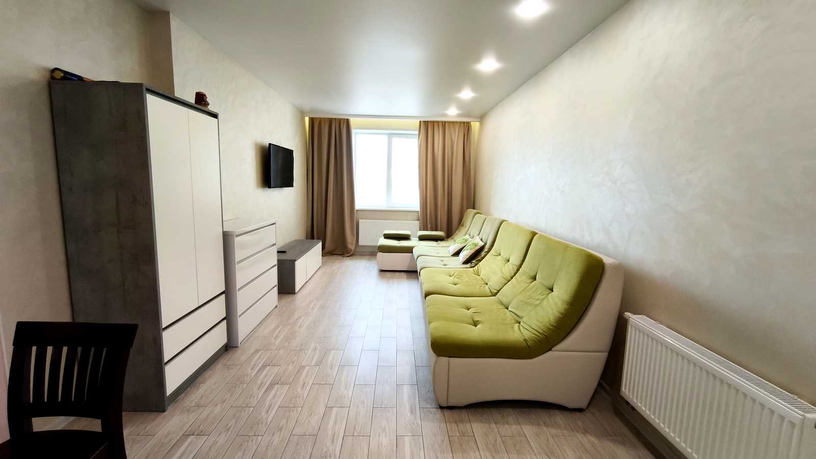1879845157931300