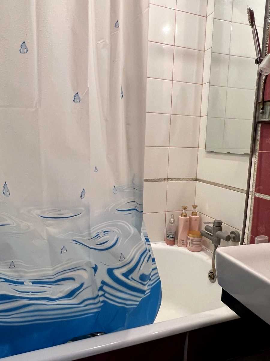 1879845950253285