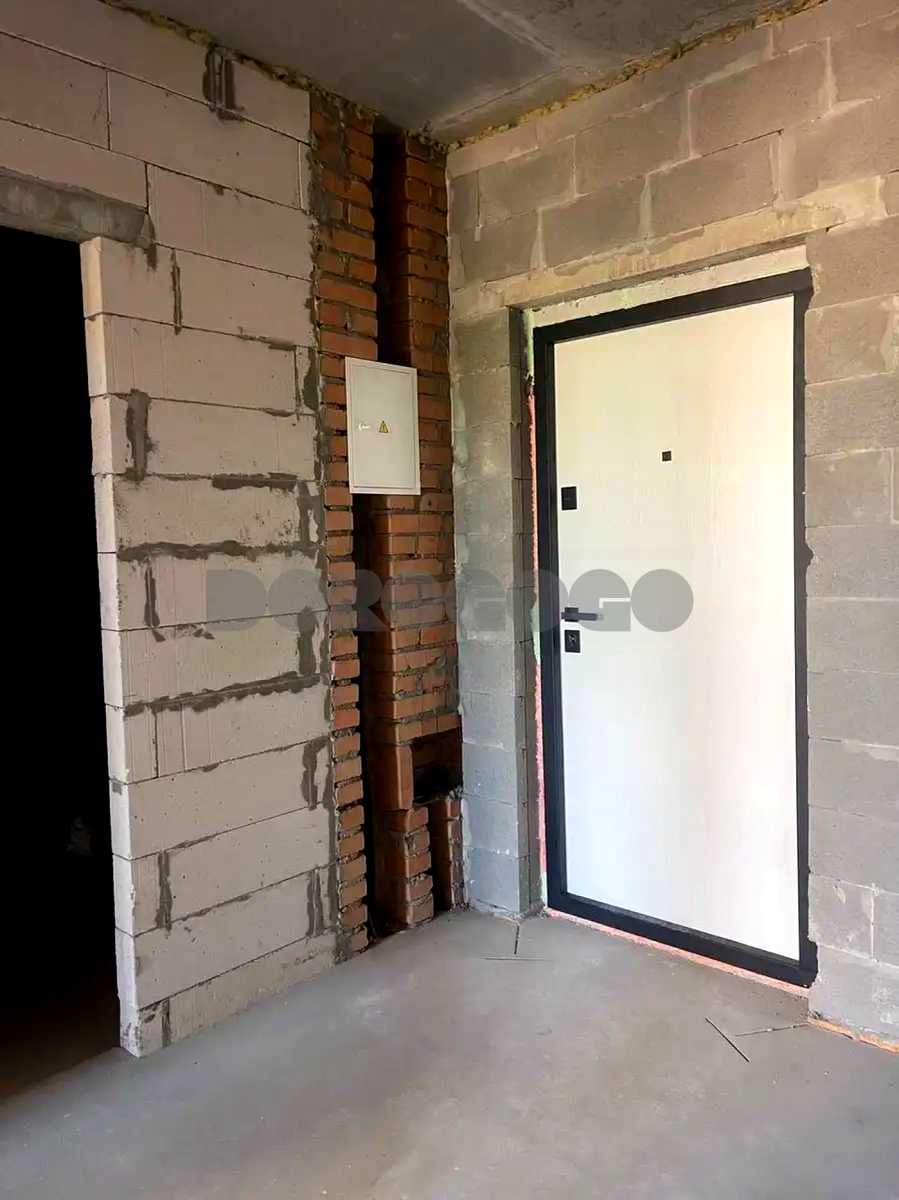 1879846757625214