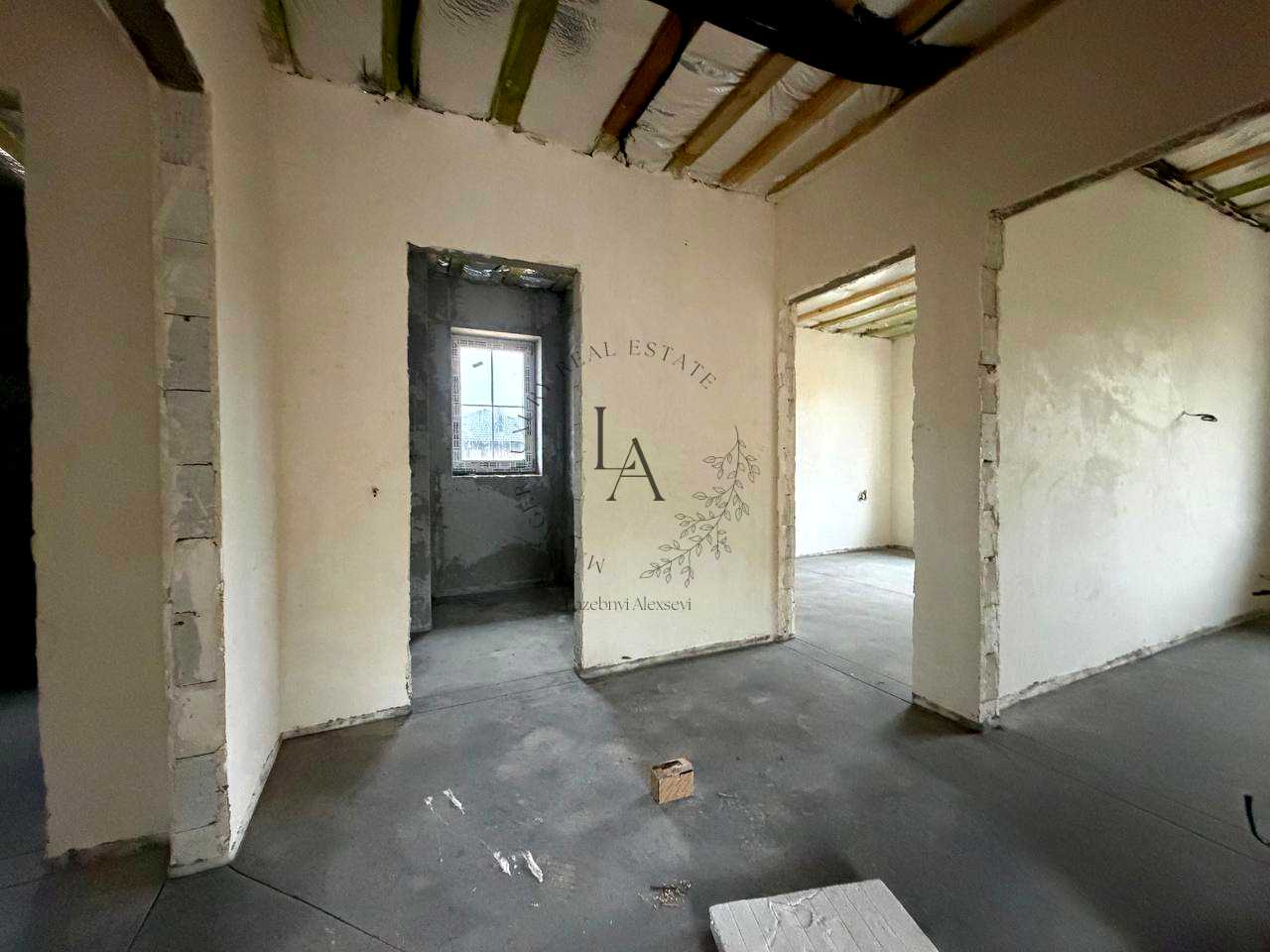 1879847175729635