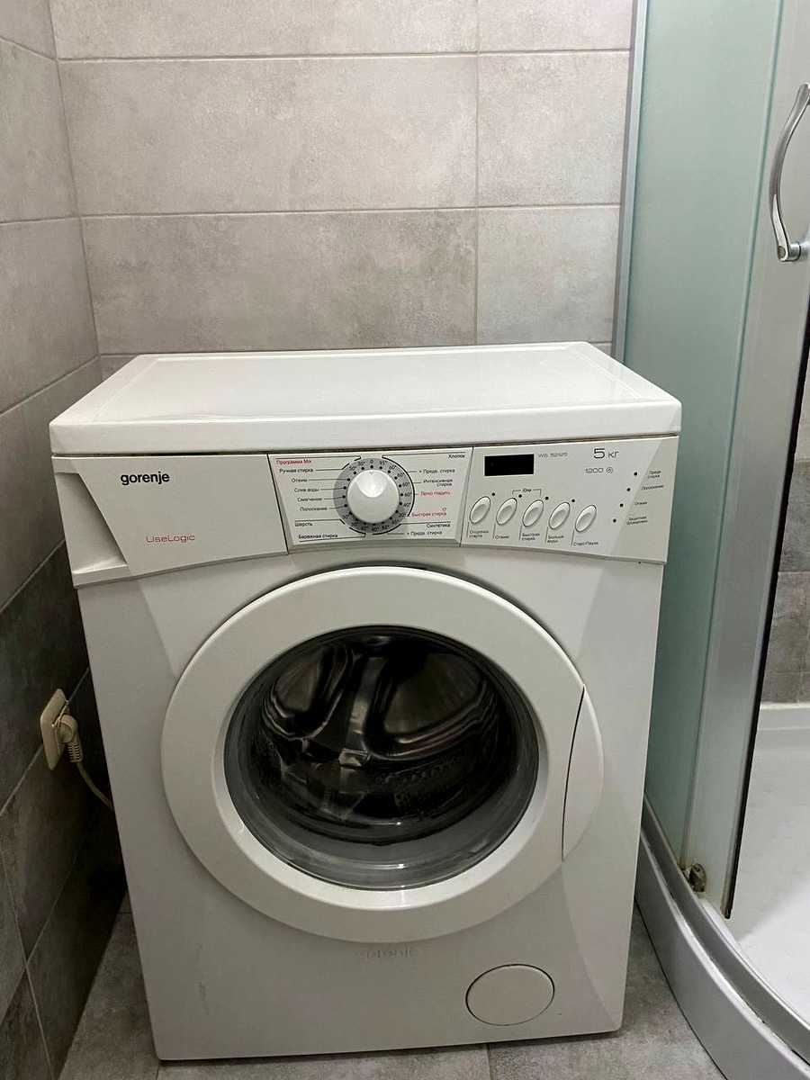 1879847691533038