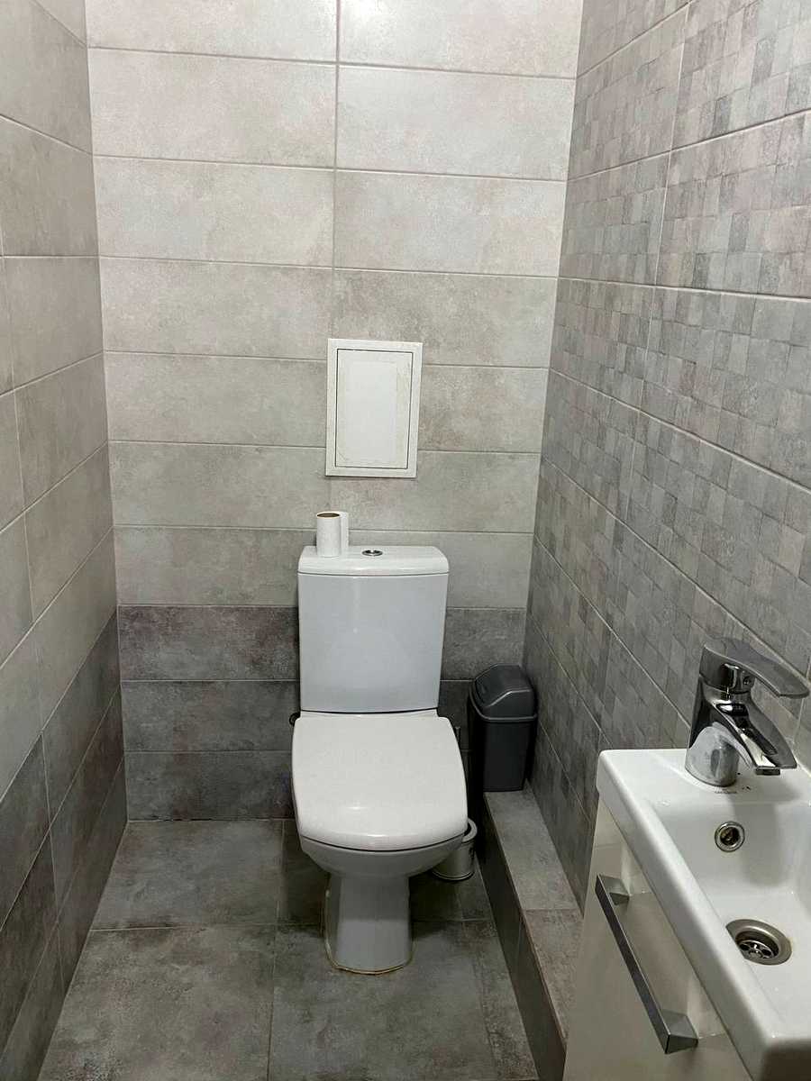 1879847691606806
