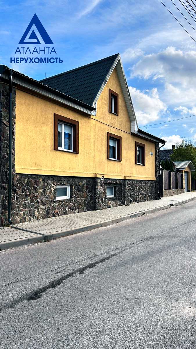 1879848517871808