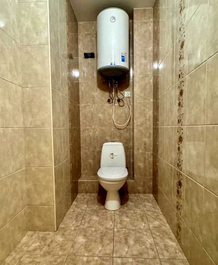 1879849498050829