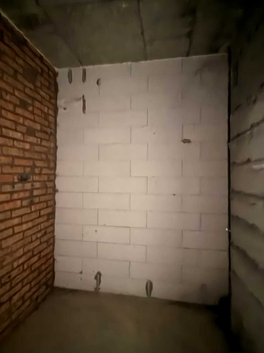 1879850965128306