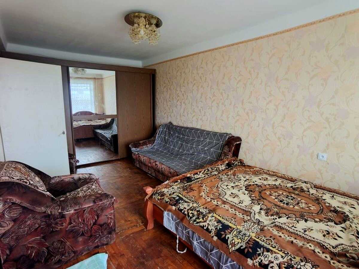 1879852656363452