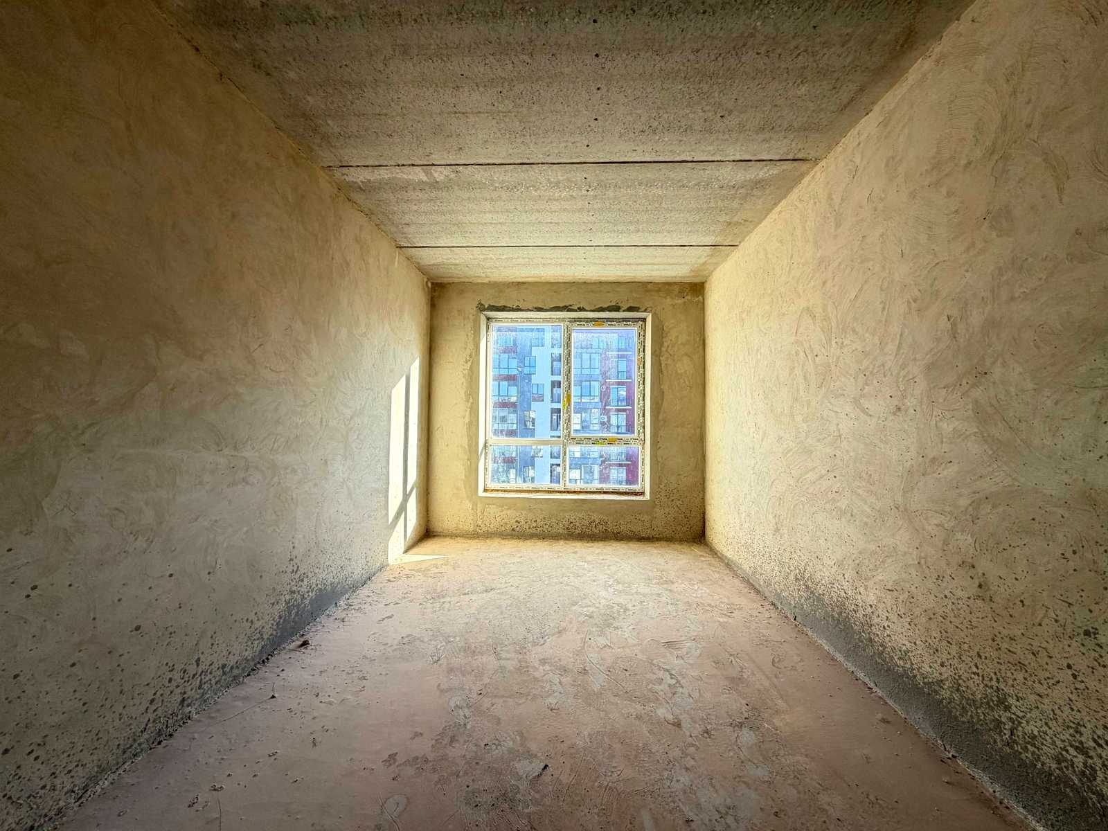 1879856505320672
